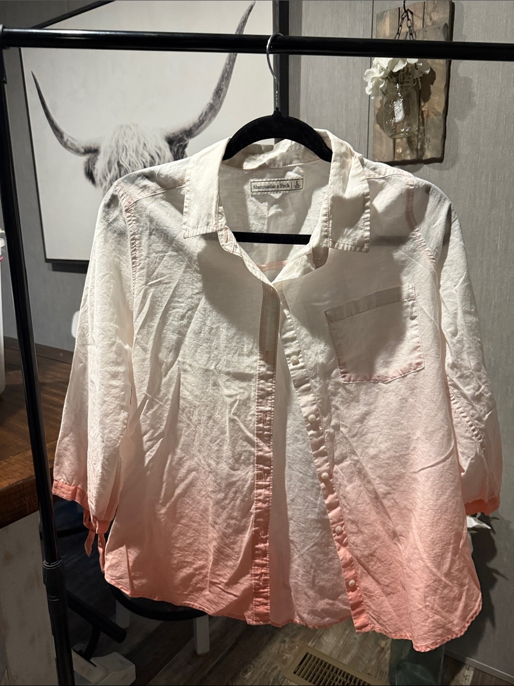 Abercrombie & Fitch White Shirt with Pale Peach Stitching - Picture 1 of 4